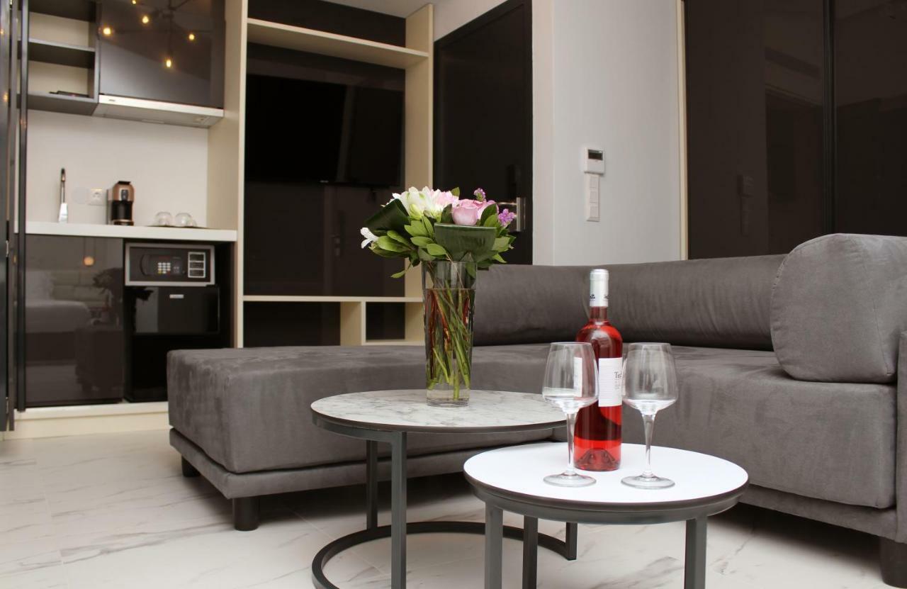 Crystal Villas & Suites Polychrono Dış mekan fotoğraf