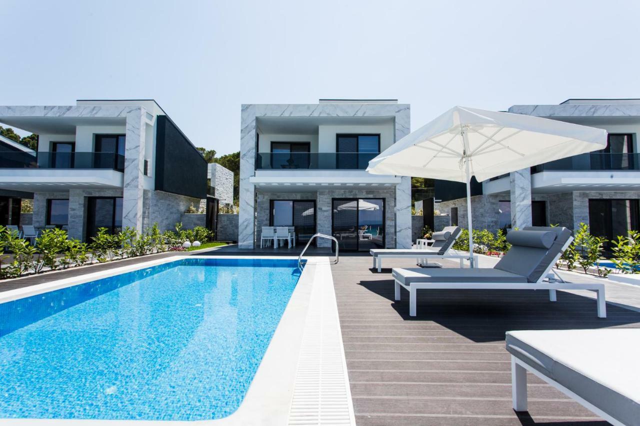 Crystal Villas & Suites Polychrono Dış mekan fotoğraf